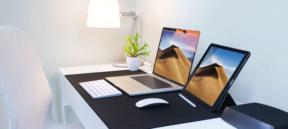 Organised-Workspace-Desk